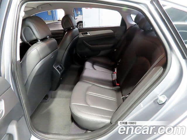 Hyundai LF Sonata Style, 2016 7