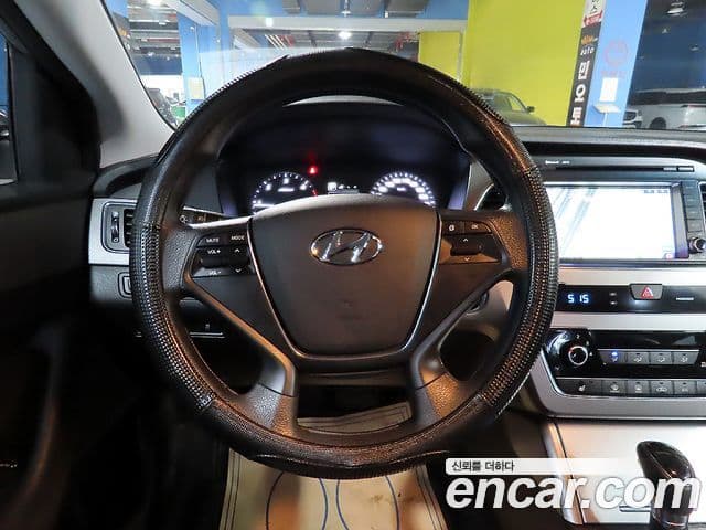 Hyundai LF Sonata Style, 2016 13