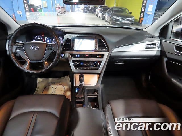 Hyundai LF Sonata Style, 2016 19