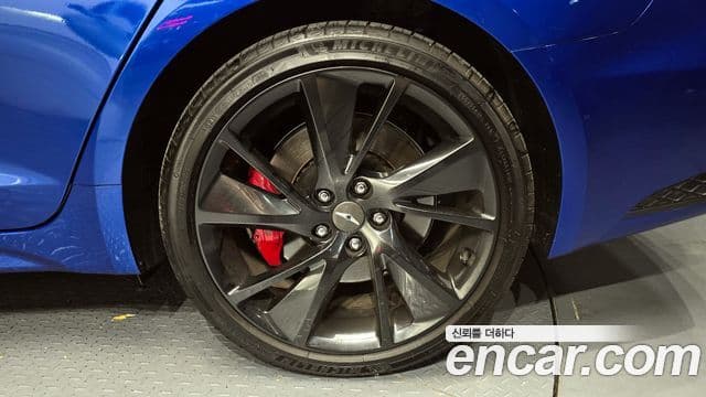 Genesis The / новый New G70, 2021 все фото