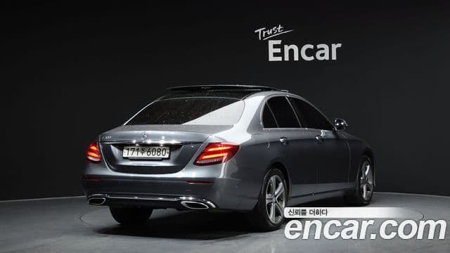 Mercedes-Benz E-класс W213 Avantgarde, 2017 2