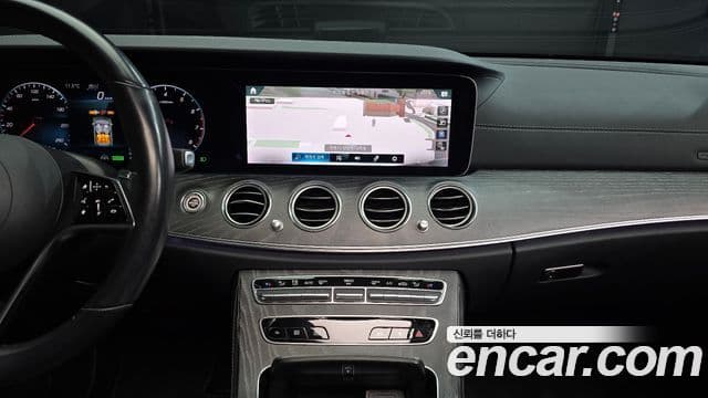 Mercedes-Benz E-класс W213 Avantgarde, 2022 14