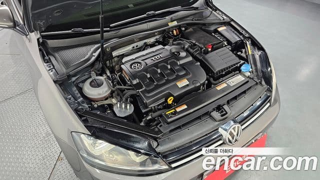 Volkswagen Гольф 7세대, 2015 6