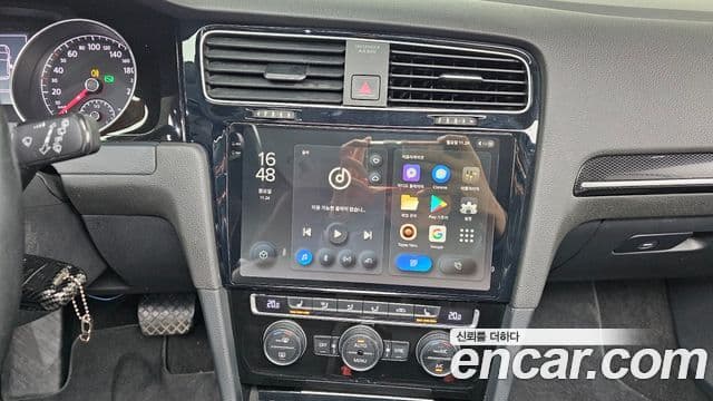 Volkswagen Гольф 7세대, 2015 16