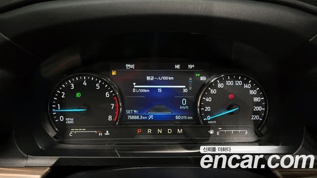 Ford Explorer 6세대 2.3 Limited 4WD, 2020 8