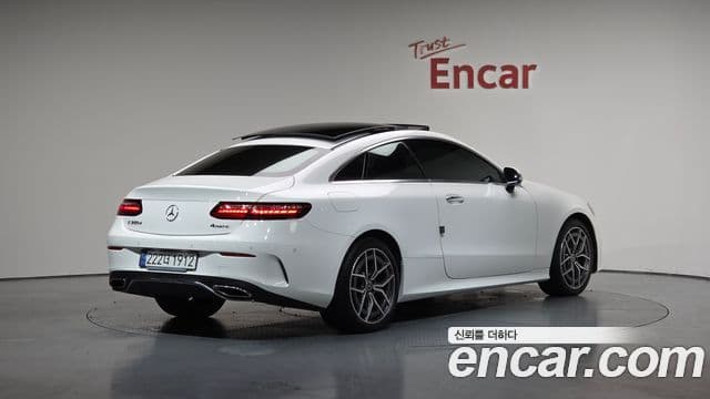 Mercedes-Benz E-класс W213 E300d 4MATIC купе, 2023 2