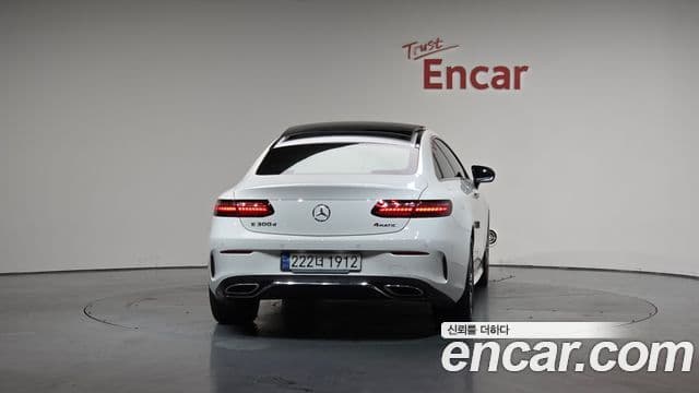 Mercedes-Benz E-класс W213 E300d 4MATIC купе, 2023 4