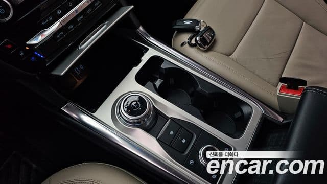 Ford Explorer 6세대 2.3 Limited 4WD, 2022 9