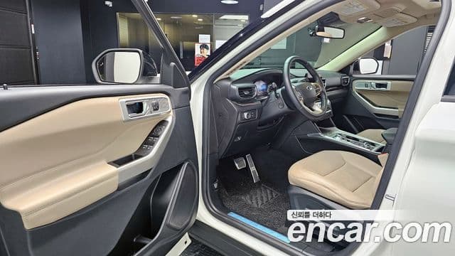 Ford Explorer 6세대 2.3 Limited 4WD, 2022 11