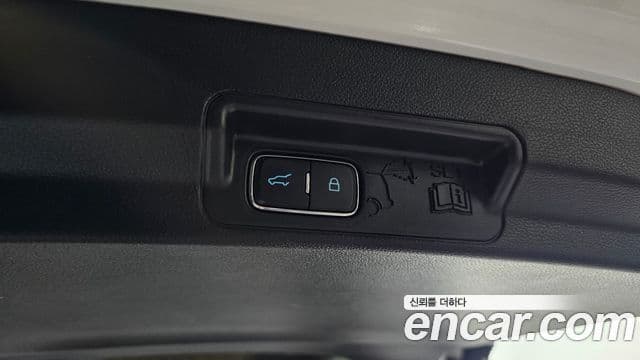 Ford Explorer 6세대 2.3 Limited 4WD, 2022 20