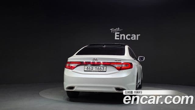 Hyundai Grandeur HG Modern, 2014 4