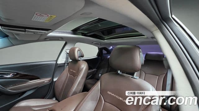 Hyundai Grandeur HG Modern, 2014 11