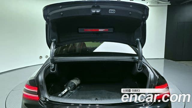 Genesis G80 (RG3) бензин 2.5 турбо AWD, 2022 20