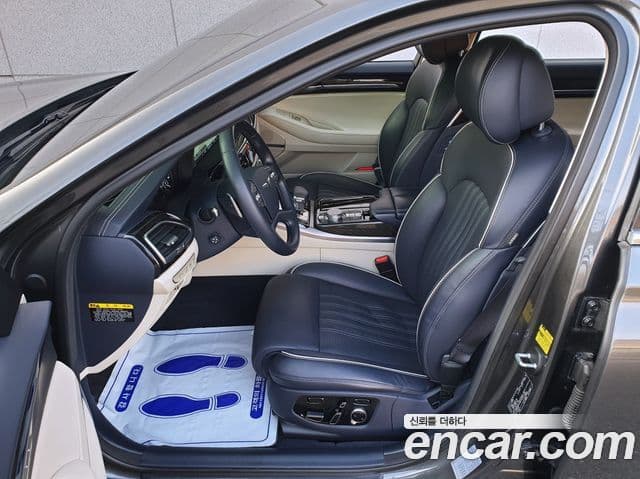 Genesis EQ900 Premium Luxury, 2018 9