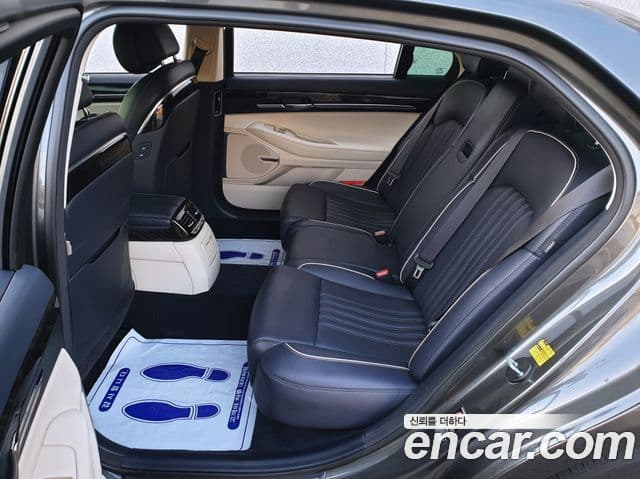 Genesis EQ900 Premium Luxury, 2018 10