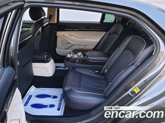 Genesis EQ900 Premium Luxury, 2018 11