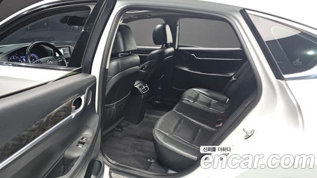 Hyundai Grandeur IG Premium, 2017 12