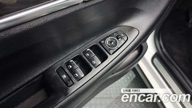 Hyundai Grandeur IG Premium, 2017 18