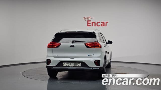 Kia The / новый New Niro Noblesse, 2020 4