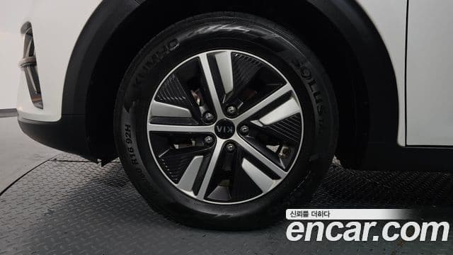 Kia The / новый New Niro Noblesse, 2020 все фото