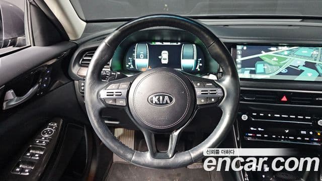 Kia K7 Premier гибрид Signature, 2020 13