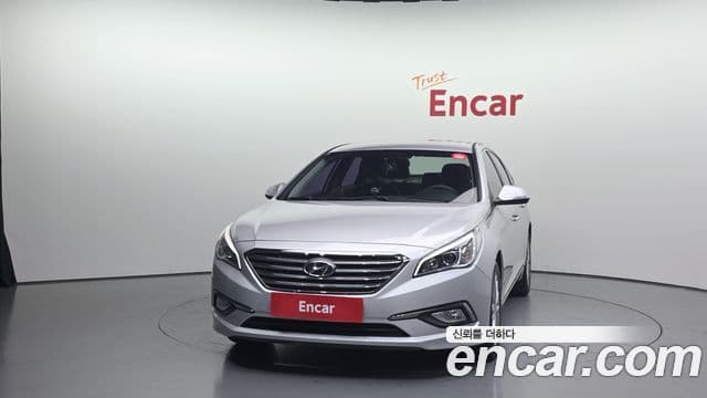 Hyundai LF Sonata 2.0 Smart, 2015 3