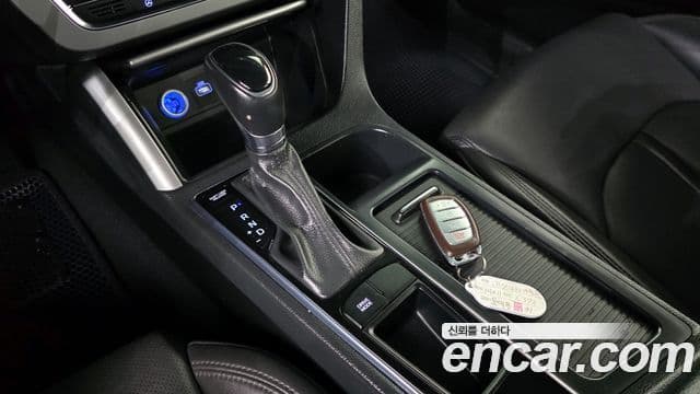 Hyundai LF Sonata 2.0 Smart, 2015 9