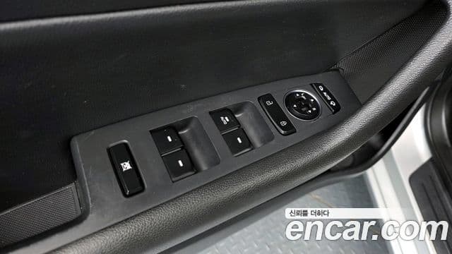 Hyundai LF Sonata 2.0 Smart, 2015 11