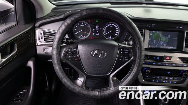 Hyundai LF Sonata 2.0 Smart, 2015 16