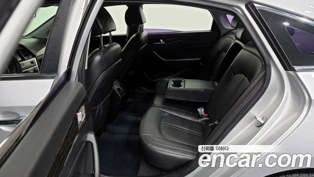 Hyundai LF Sonata 2.0 Smart, 2015 18