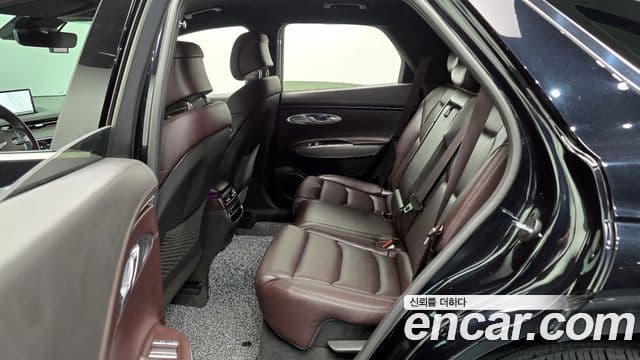 Genesis GV70, 2021 12