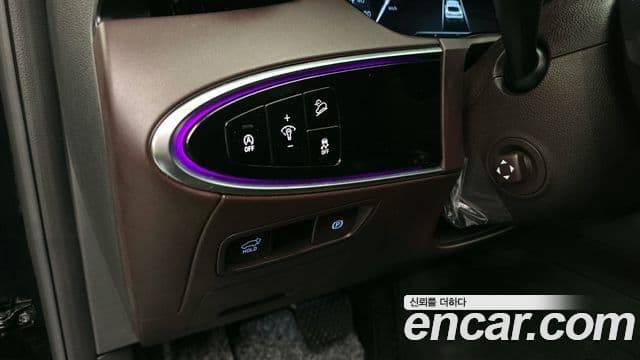 Genesis GV70, 2021 13