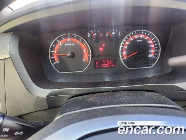 KG모빌리티(SsangYong) Korando Sport Club, 2015 6