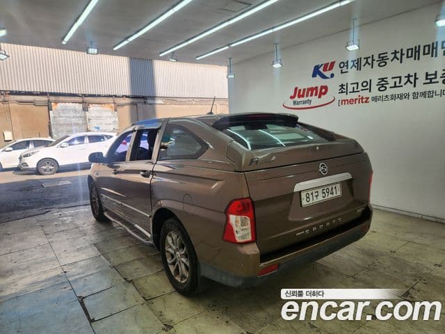 KG모빌리티(SsangYong) Korando Sport Club, 2015 17