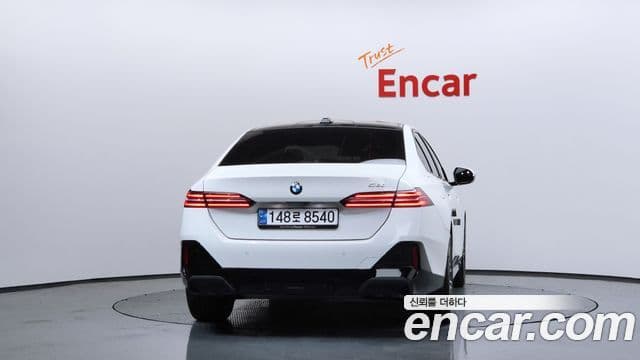BMW 5시리즈 (G60) 520i M Sport, 2025 4