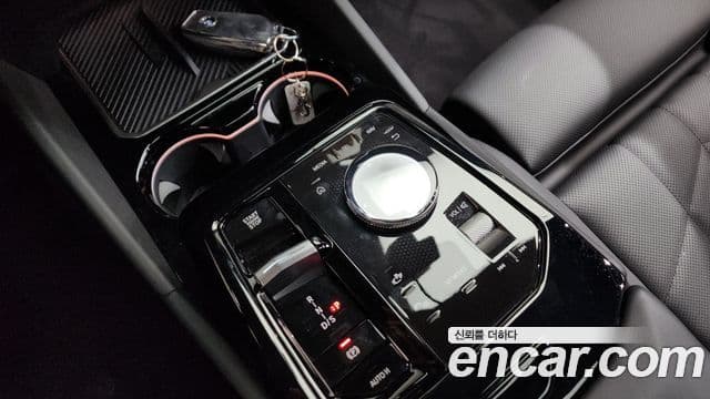 BMW 5시리즈 (G60) 520i M Sport, 2025 9