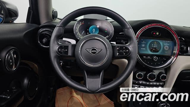 Mini Cooper S 3세대, 2023 14