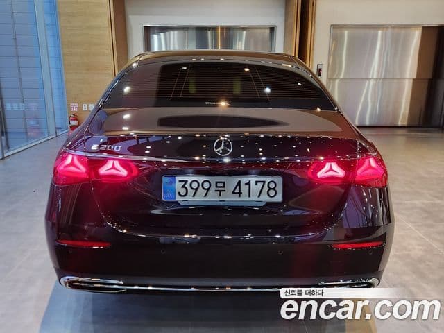 Mercedes-Benz E-класс W214 Avantgarde, 2025 3