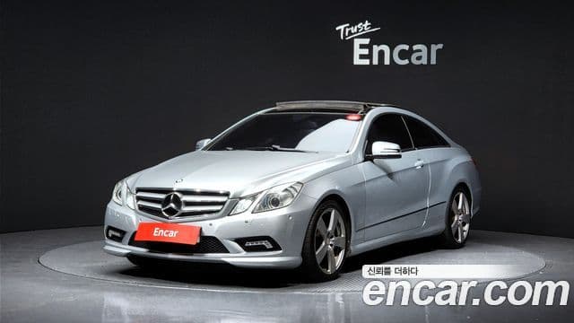 Mercedes-Benz E-класс W212 E350 купе, 2011 1