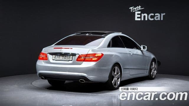 Mercedes-Benz E-класс W212 E350 купе, 2011 2