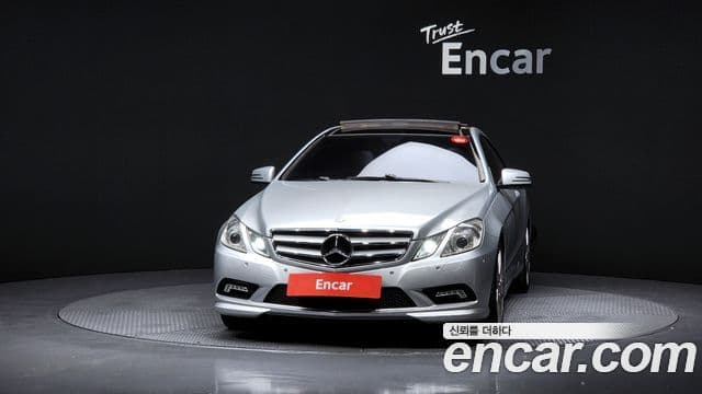 Mercedes-Benz E-класс W212 E350 купе, 2011 3