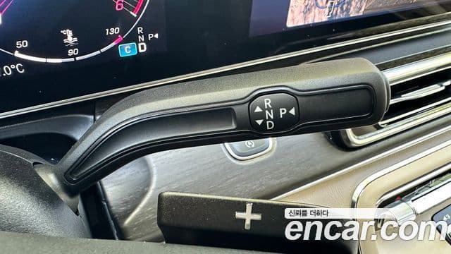 Mercedes-Benz V-класс W447, 2025 9