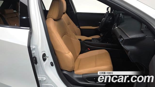 Lexus UX250h, 2024 10