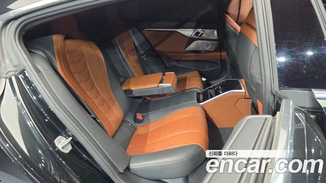 BMW 8시리즈 (G15) M850i xDrive Gran Coupe, 2024 12