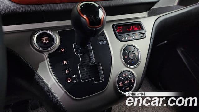 Kia The / новый New Ray Signature, 2021 9