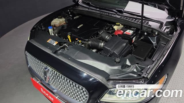 Lincoln Continental 10세대, 2017 6