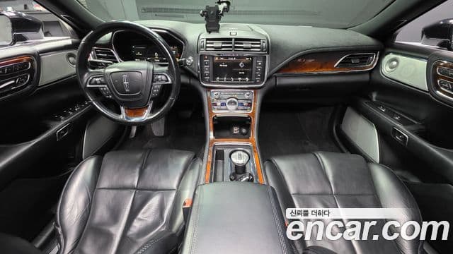 Lincoln Continental 10세대, 2017 7