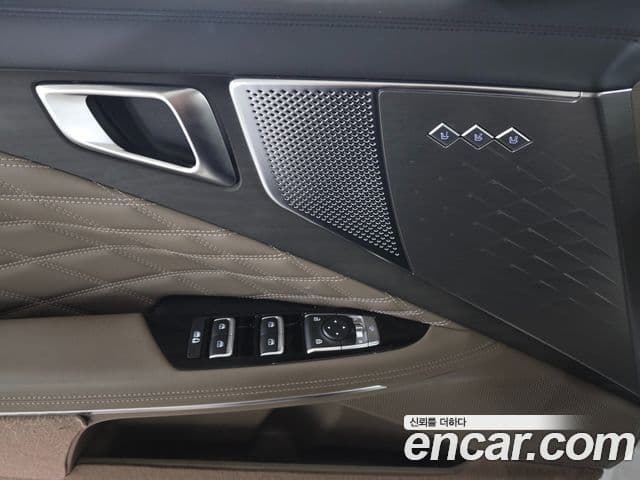 Kia K8 гибрид Signature, 2023 13