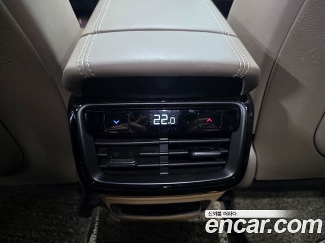 Kia K8 гибрид Signature, 2023 16