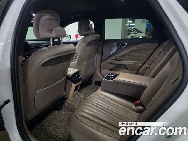 Kia K8 гибрид Signature, 2023 17